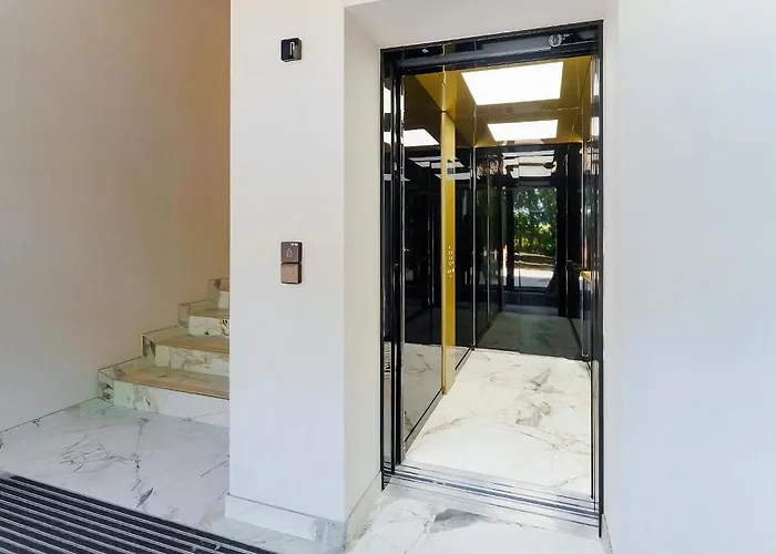 018 Tuz Przy Plazy Z Tarasem I Parkingiem Perlowa Przystan Apartamento